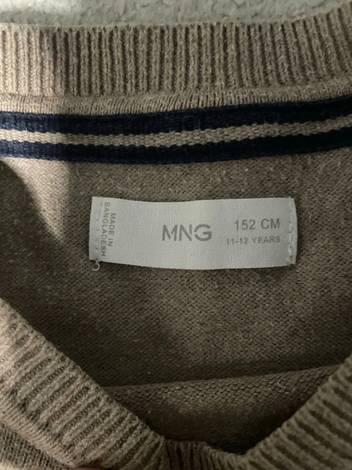 Beige tröja från Mango - 1