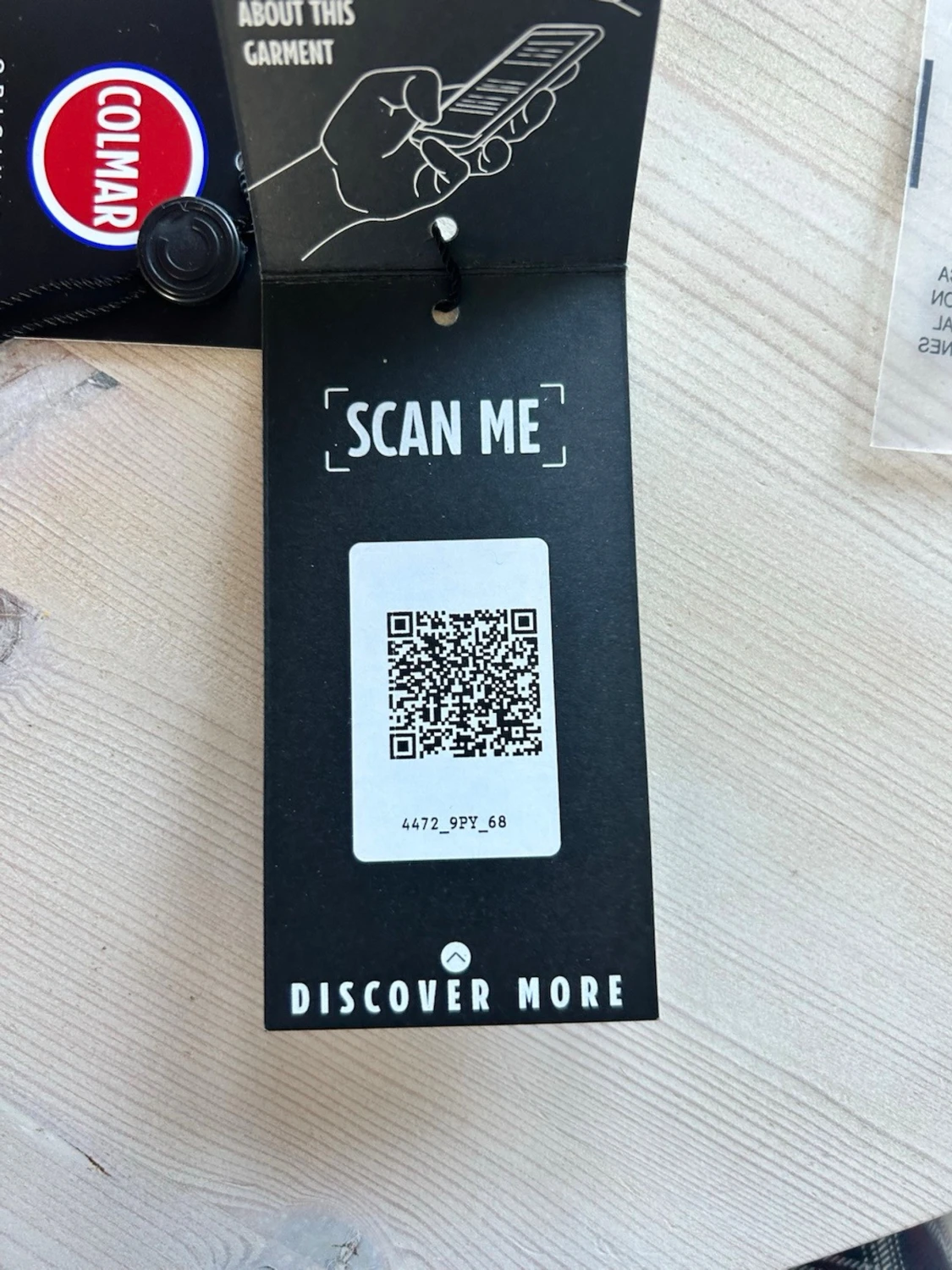 Svart dunjacka med huva från Colmar - 4