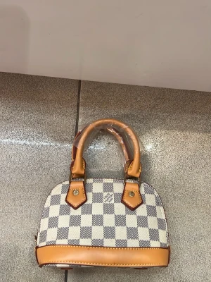 Väskan  - snygga väskan 