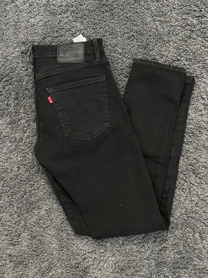 Slimfit Levis jeans  - Riktigt snygga slimfit Levis jeans i storlek W30 L32