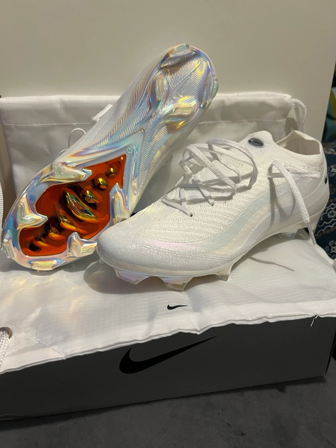 Vita Nike Mercurial fotbollsskor
