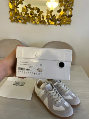 Masion margelia - Storlek 43!