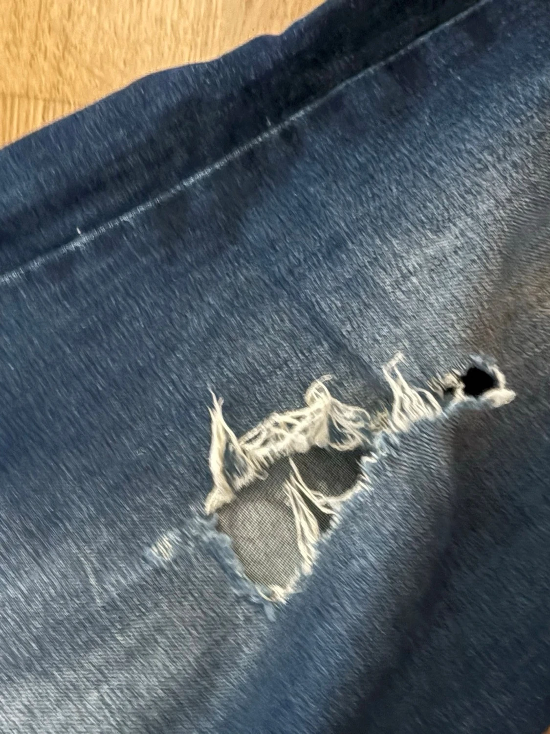Mörkblå jeans från Hammond - 2