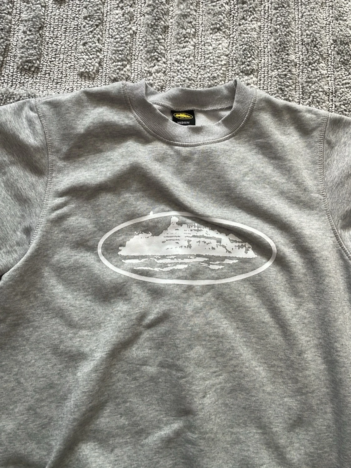 Grå sweatshirt med tryck - 1
