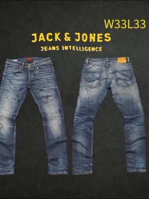 Jack & Jones - slim fit/glenn jeans - Snygg mörkblå Jeans från Jack & Jones. Helt nya o använda 