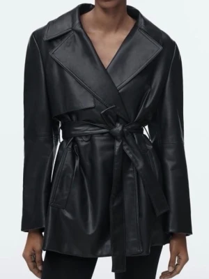 Skin kappa zara - Säljer min skinn kappa från zara i storlek xs. 320 kr