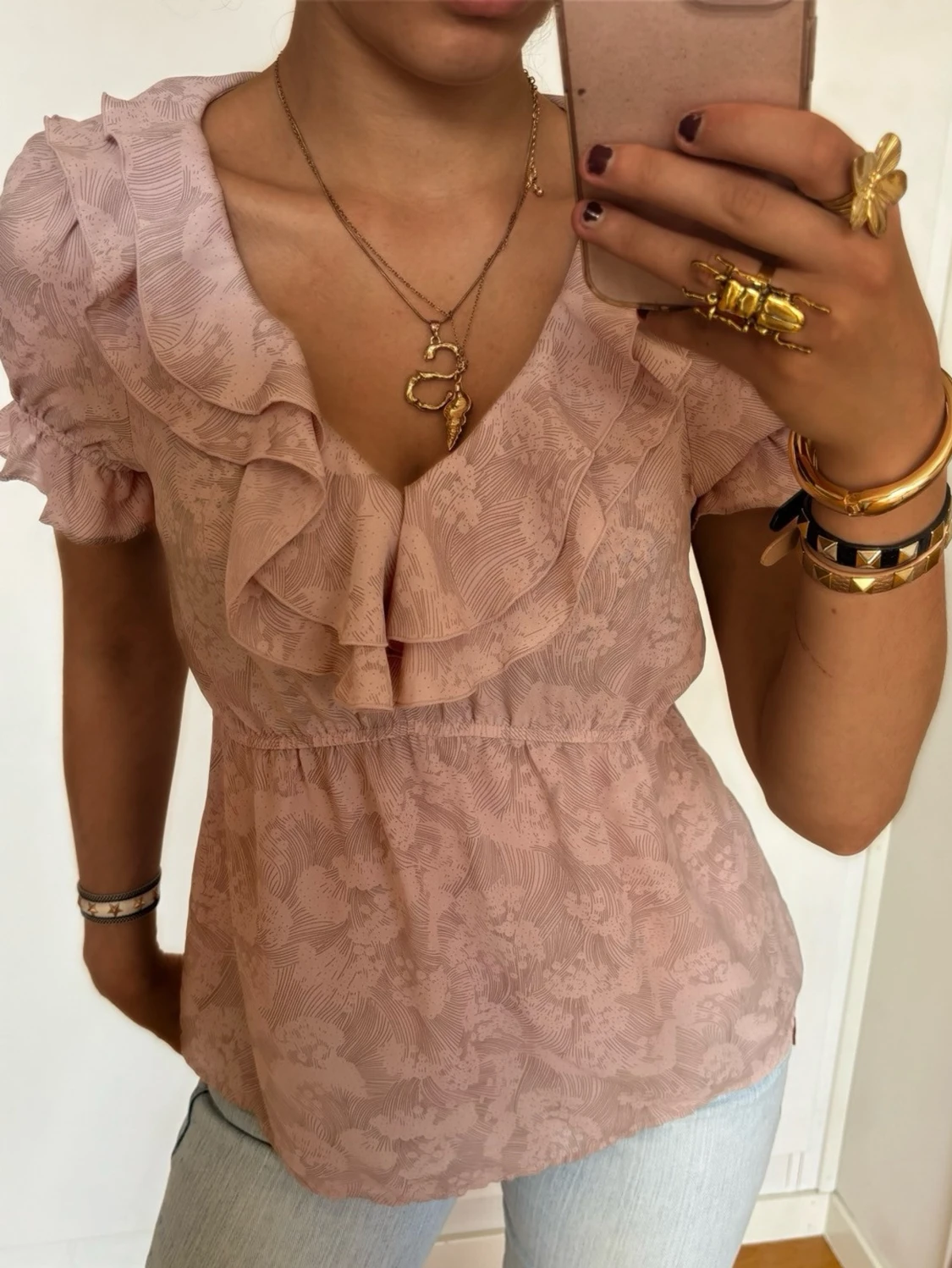 Vringad rosa volangtopp