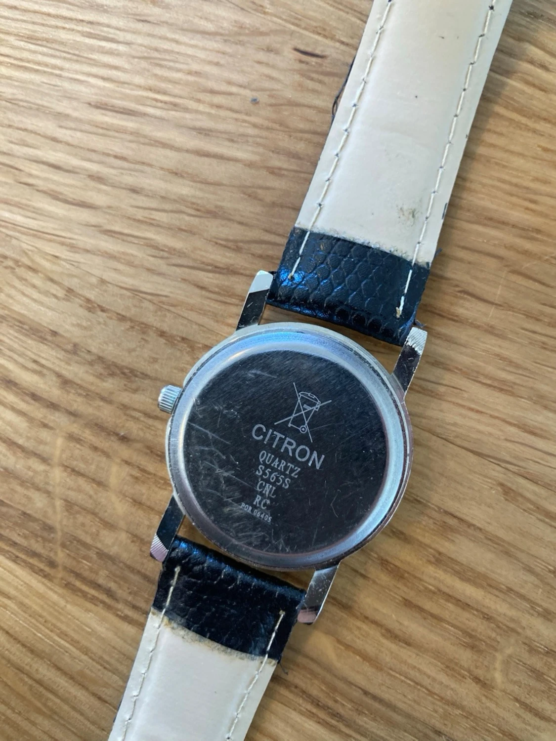 Citron ”The Cat Lady” 32mm Damur - 5