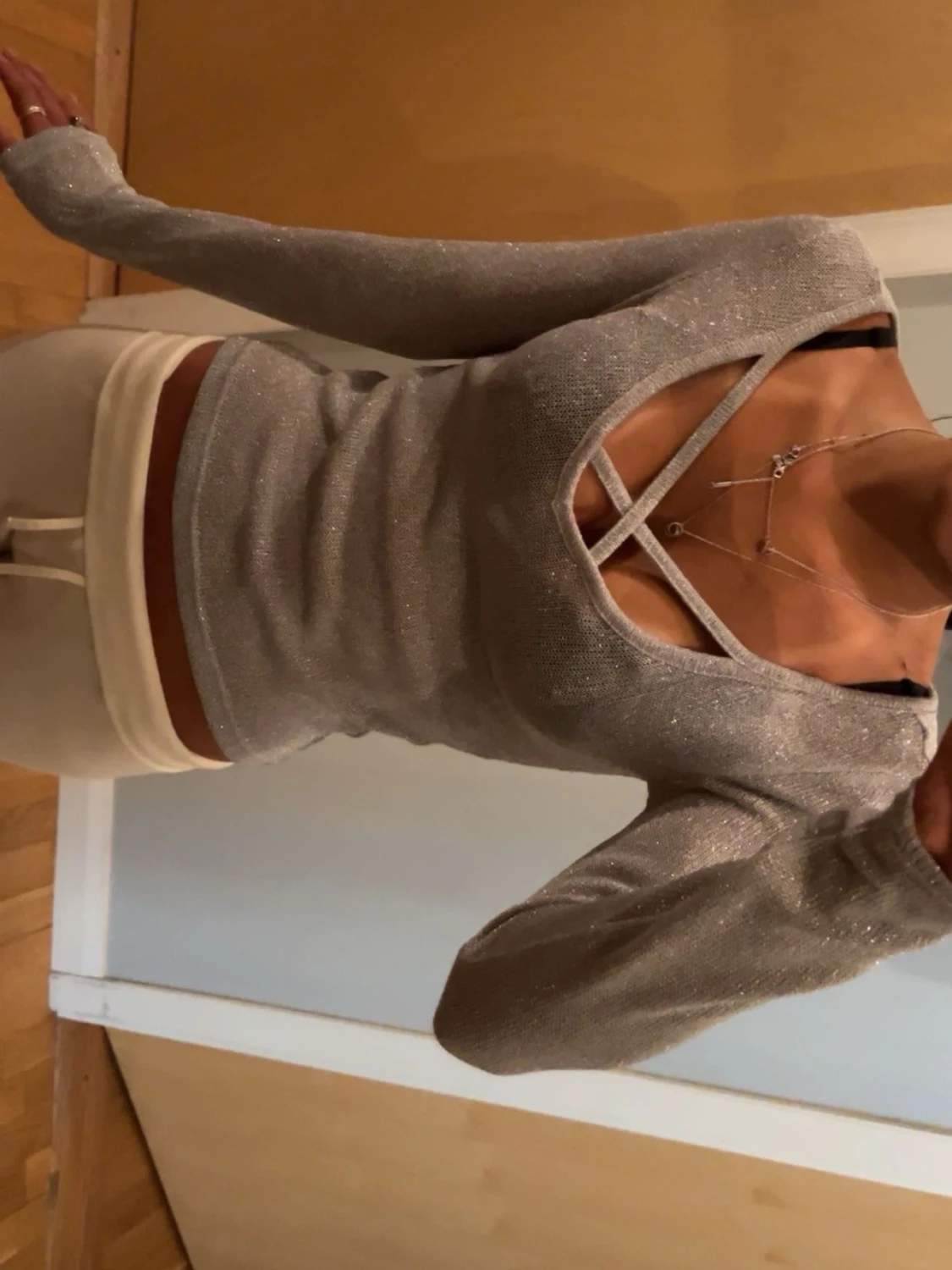 Glittrig silverfärgad långärmad topp - 1