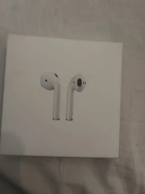 AirPods gen1  - Air pods går ner snabbt vid affär 