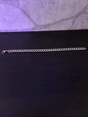 Rostfri armband - 19cm och helt ny