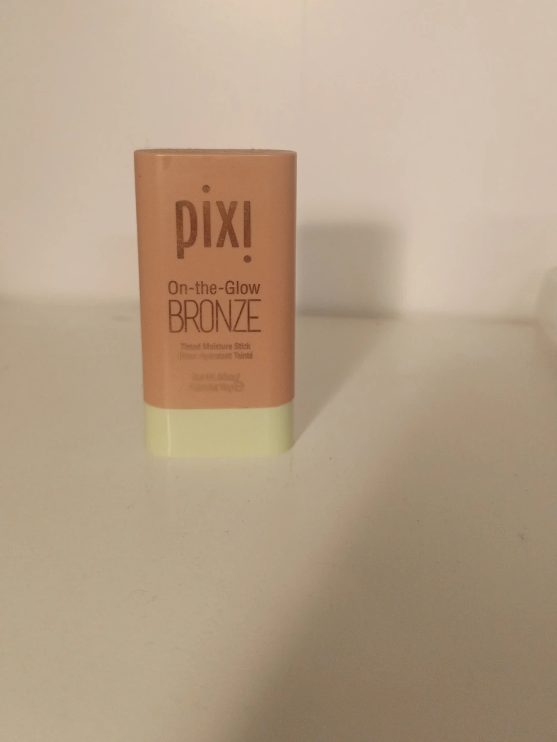 Pixi On-the-Glow Bronze stick