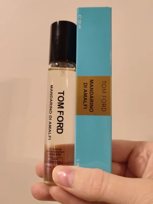 Tom Ford Mandarino di Amalfi - Tom Ford Mandarino di Amalfi Perfume. 33ml bottle. New! Great summer fragrance.