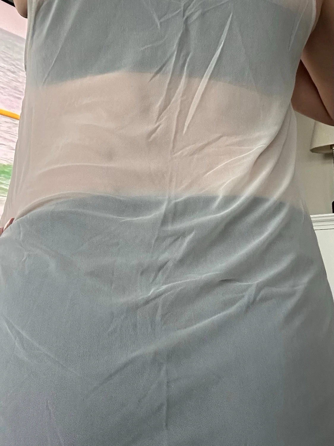 Vit ärmlös blus med mönster - 3