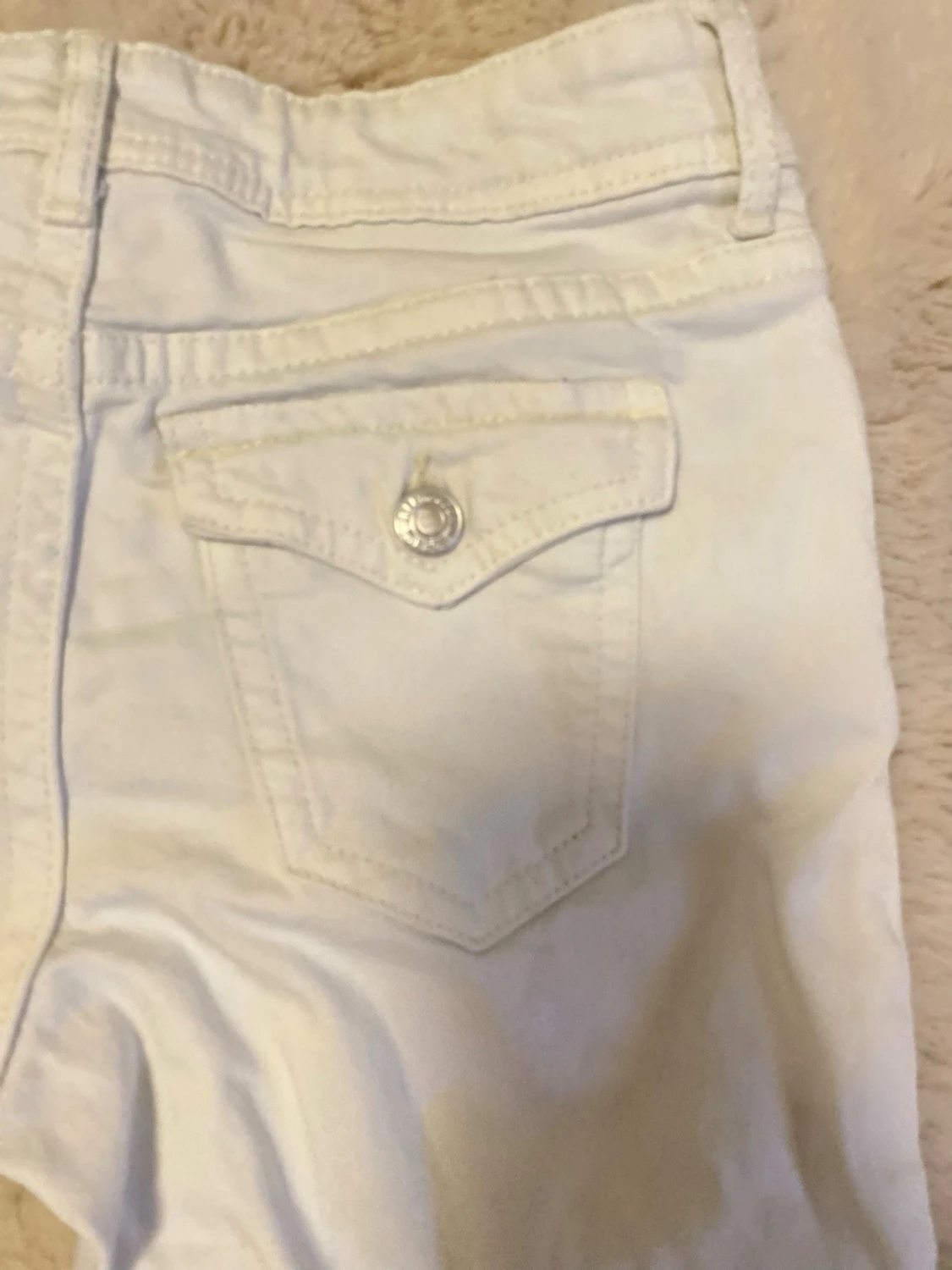 Vita bootcut jeans med fickor - 5