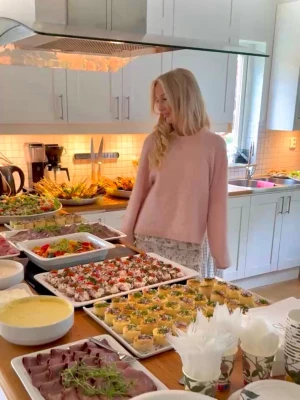 Rosa stickad tröja  - Rosa stickad tröja, perfekt till sommaren💖💖