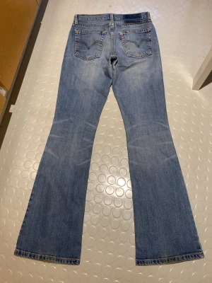 Vintage Levis 529 bootcut low rise W27 L32 - Vintage Levis 529 bootcut low rise W27 L32