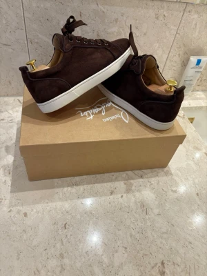 Christian Louboutin | 41 - Tja säljer mina Loubs 