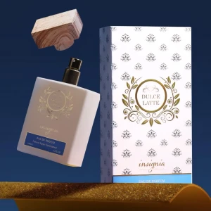 🤍 Dolce Latte – Insignia (100 ml) - En mjuk, krämig och lyxig doft med varm och elegant känsla. Perfekt för dig som gillar söta, sofistikerade parfymtoner. 👩 Kön: Dam / Unisex 🍦 Topp: mjölkiga & söta toner 🌸 Hjärta: vanilj & mjuka blommor ✨ Bas: mysk & krämiga träslag ✨ Långvarig 🎁 Perfekt som present 📦 Ny i förpackning #parfym #damparfym #unisex #vanilj #plick #doft #perfume #lyx