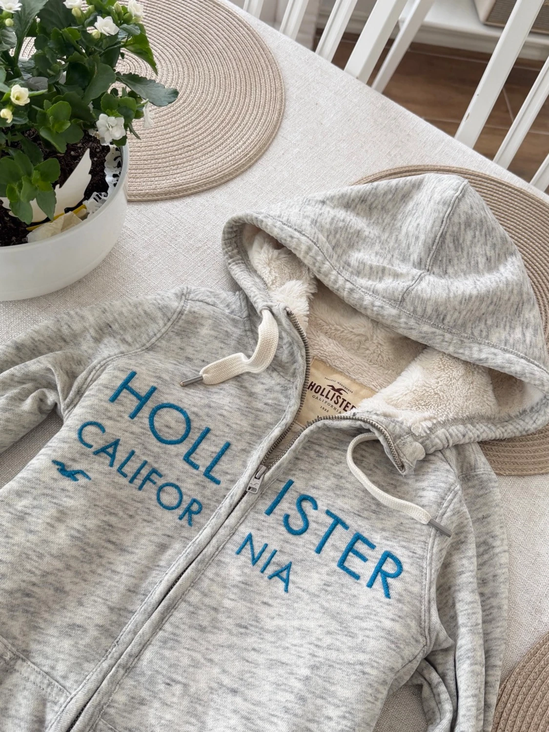 Hollister zip med foder  - 2