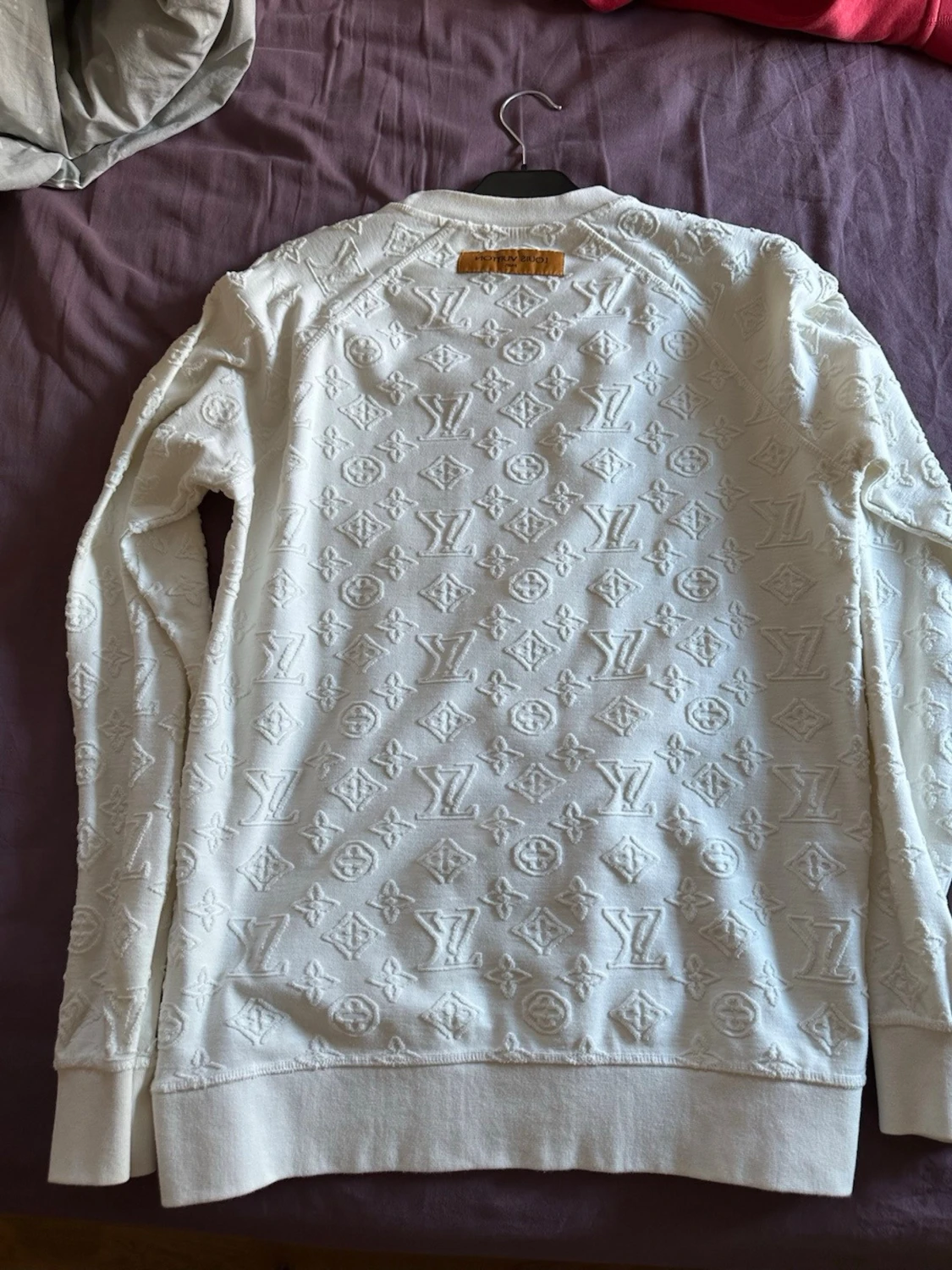 Vit Louis Vuitton sweatshirt - 1