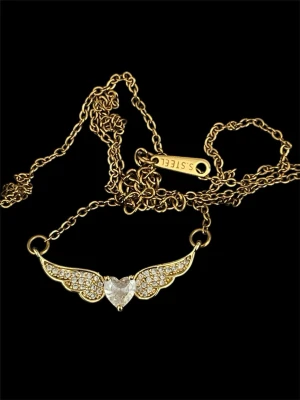 Guldigt halsband med vingar  - Helt nytt och rostfritt!! Justerbart 