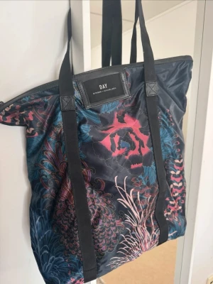  DAY ET väska.  Ovanlig modell - DAY ET väska.  Ovanlig modell