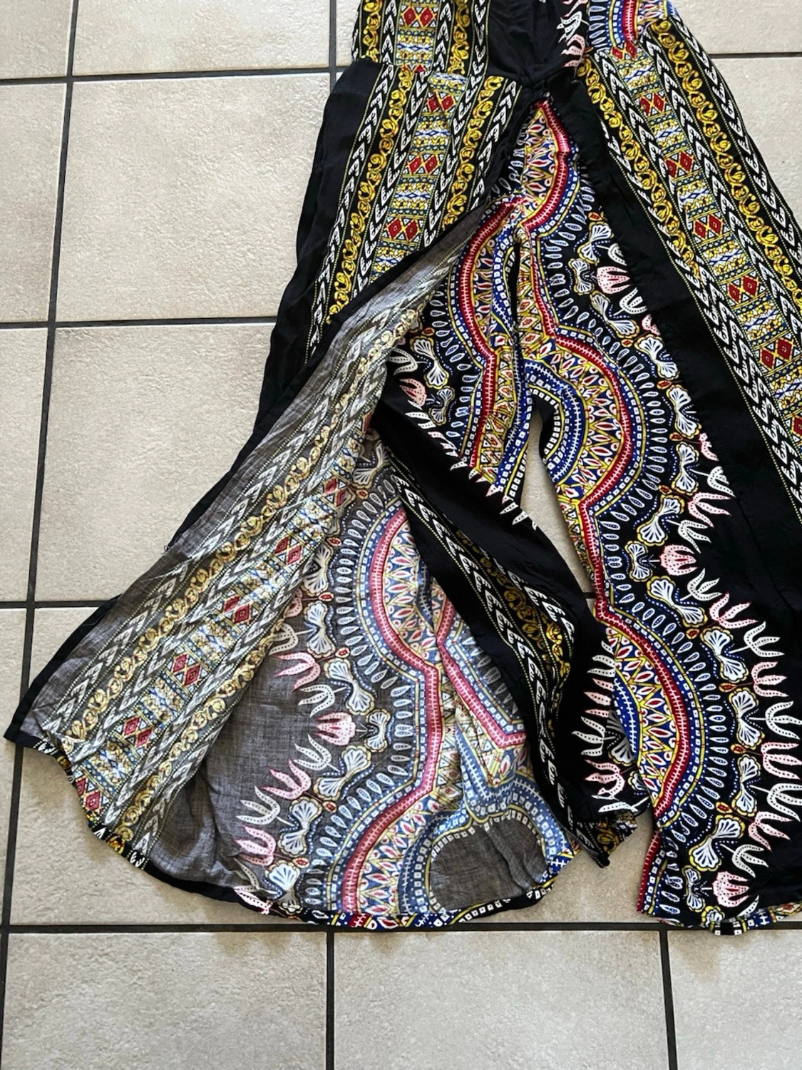 Färgglada vida byxor med mönster storlek S/M - 2