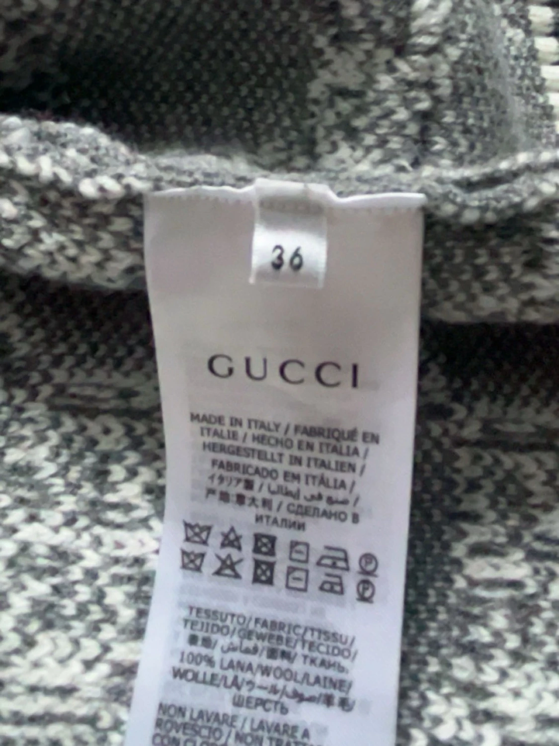 Gråvit stickad kofta från Gucci - 3