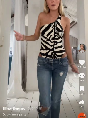 Søker  - Ser etter denne bodyen fra hm som er en gammel modell💗