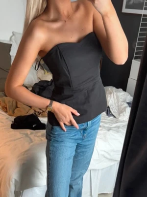 Tub topp - ❕Lånade bilder❕ Så fin topp ifrån H&M. Den kommer ej till användning tyvärr❣️❣️