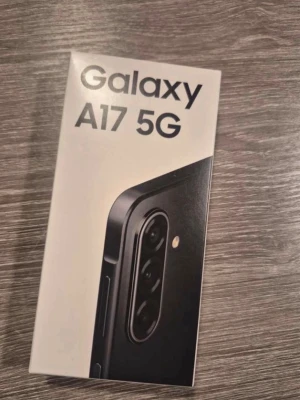Samsung Galaxy A17 5G svart - Samsung Galaxy A17 5G helt ny och oöppnad