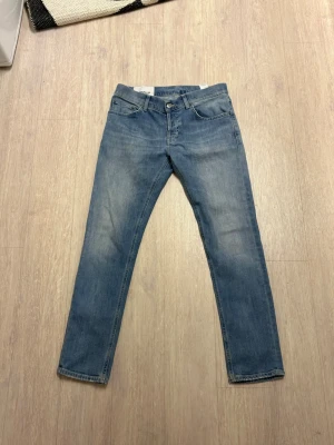 Dondup jeans  - skick 10/10 som nya| storlek 31|