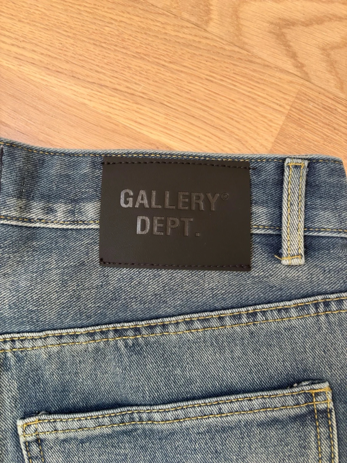 Blå jeans med tryck från Gallery dept - 3