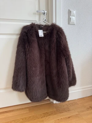 Jacka HM  - Oanvänd jacka ifrån HM med lapp kvar, stl M 💕