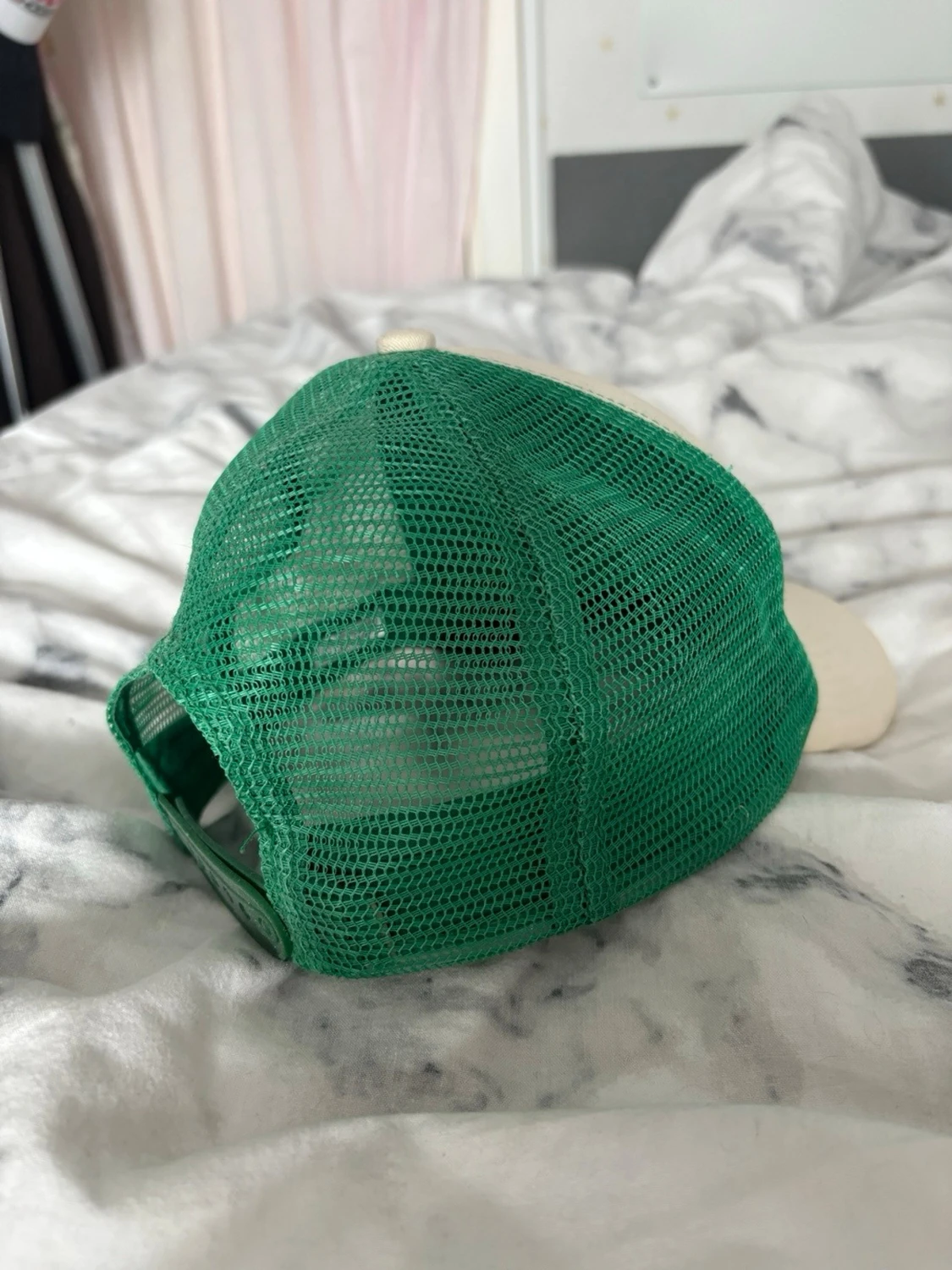 Grön och beige keps - 1
