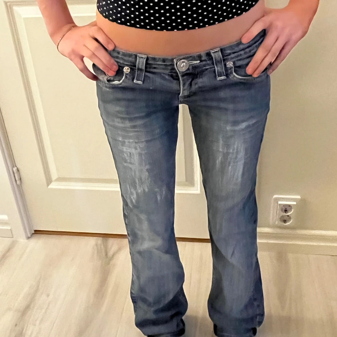 Lågmidjade ed Hardy jeans  - 1