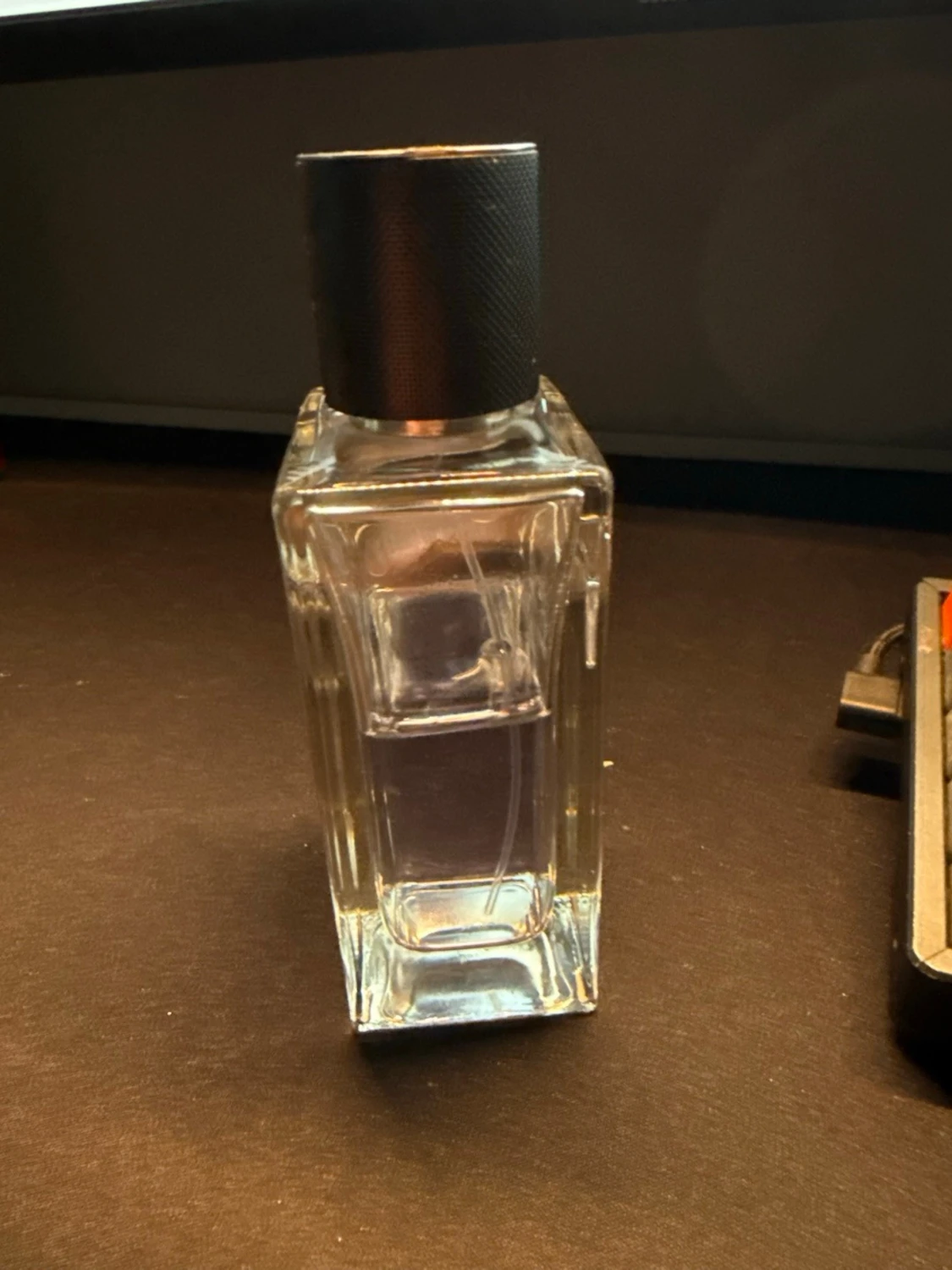 Yves Saint Laurent parfymflaska - 3