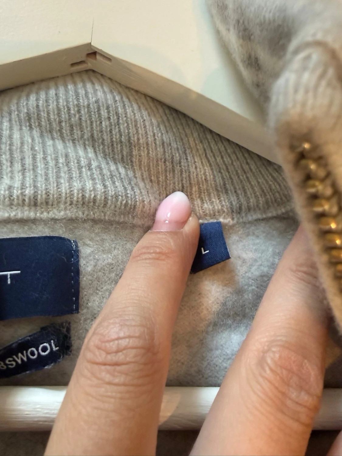 Ljusgrå halvzip tröja från Gant - 3