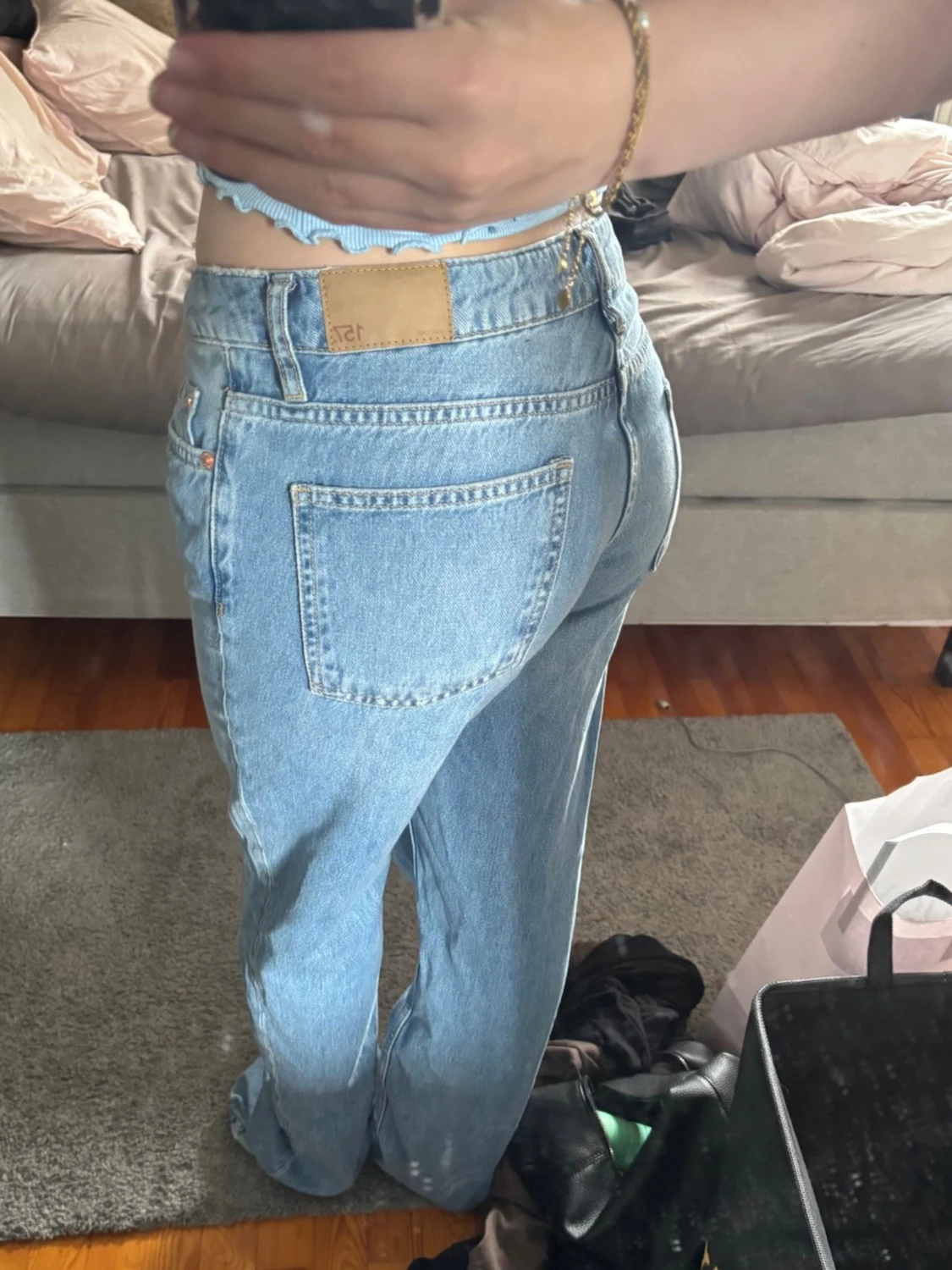  ljusblå raka jeans - 1