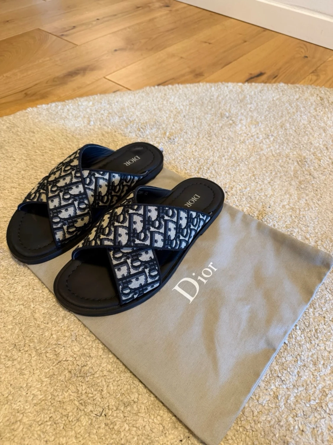 Dior tofflor