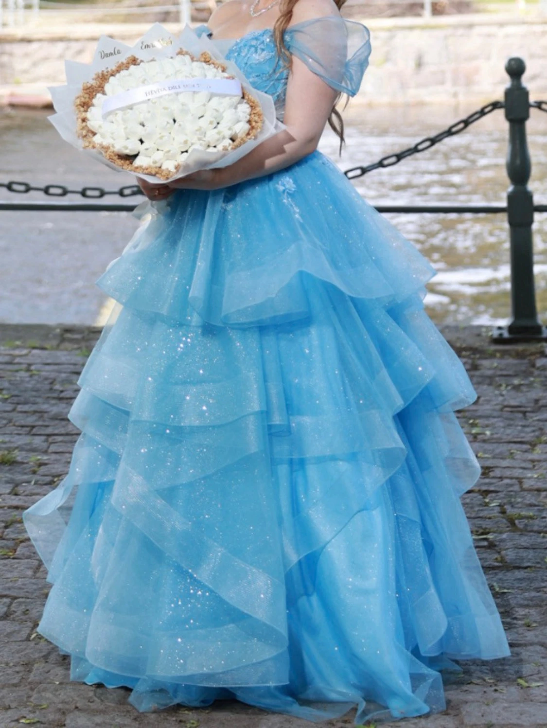 💙 Sagolik bal- förlovnings klänning från Örebro DENTELLE 💙 - 1