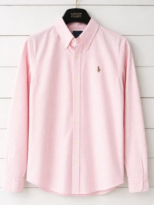 Ralph Lauren skjorta  - Riktigt snygg rosa och vit randig skjorta från Polo Ralph Lauren med broderad logga på bröstet. Skjortan är i riktigt bra skick/nytt skick knappt använd. Storlek 12 ungefär S/M.            Skriv gärna vid några frågor!