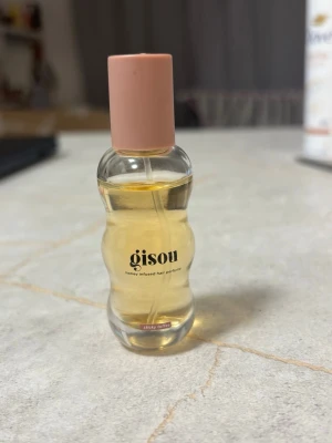 Gisou Sticky Toffee Hair Perfume - 15ml