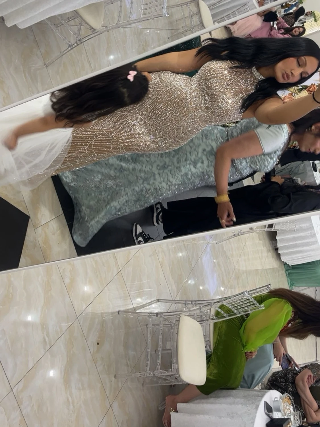 Glittrig lång fest/bal klänning 