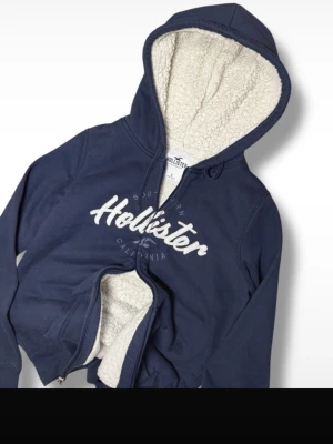 Zip hoddie  - Fin zip hoodie men inga skador eller fläckar priset går att diskutera 