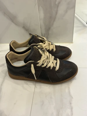 Maison margiela gats  - Köpte på vinted, knappt använda! endast skorna följer med vid köp