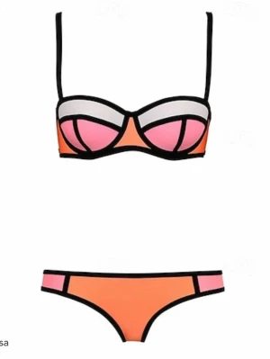 Triangle bikini - Säljer en snygg bikini i orange, rosa och vit med svarta kontrastkanter. Överdelen har bygel och tunna axelband, medan underdelen har en klassisk bikini-trosa med färgblock. Perfekt för stranden eller poolen!Dock inte en ricktig triangel bikin bara en lika dan fast jag tycker den ser exakt lika dan ut och jag har inte använtden en gång 