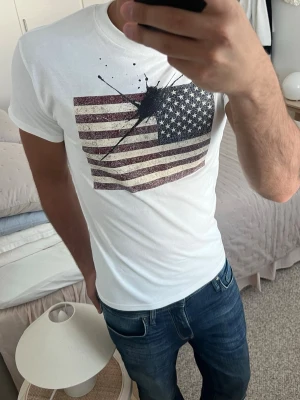 Concrete ink t shirt  - Nytt skick 