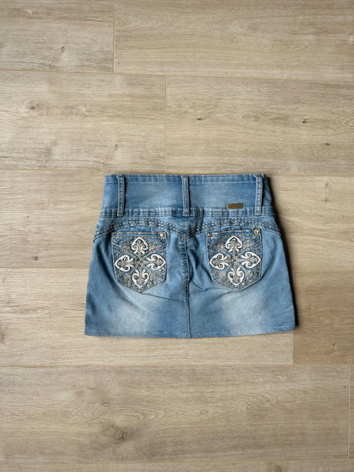 Ljusblå Y2K Mini Skirt Jeanskjol Silver Diva Embroidery Storlek XXS - 1